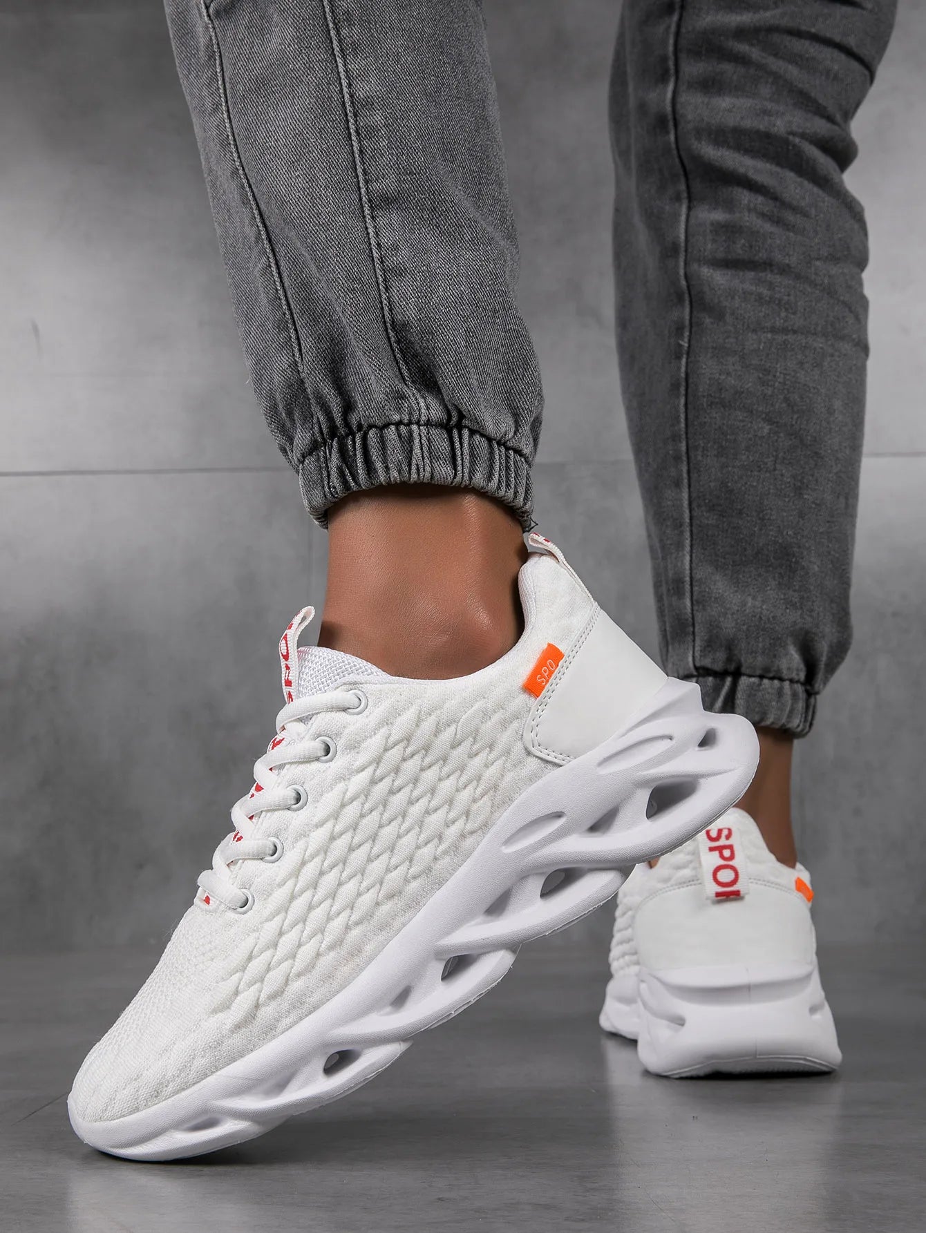New Lightweight Men's Fashionable Sports Shoes Breathable Comfortable Running Shoes Outdoor Fitness Lazy Training Non-slip Shoes - Shopfly.co.uk
