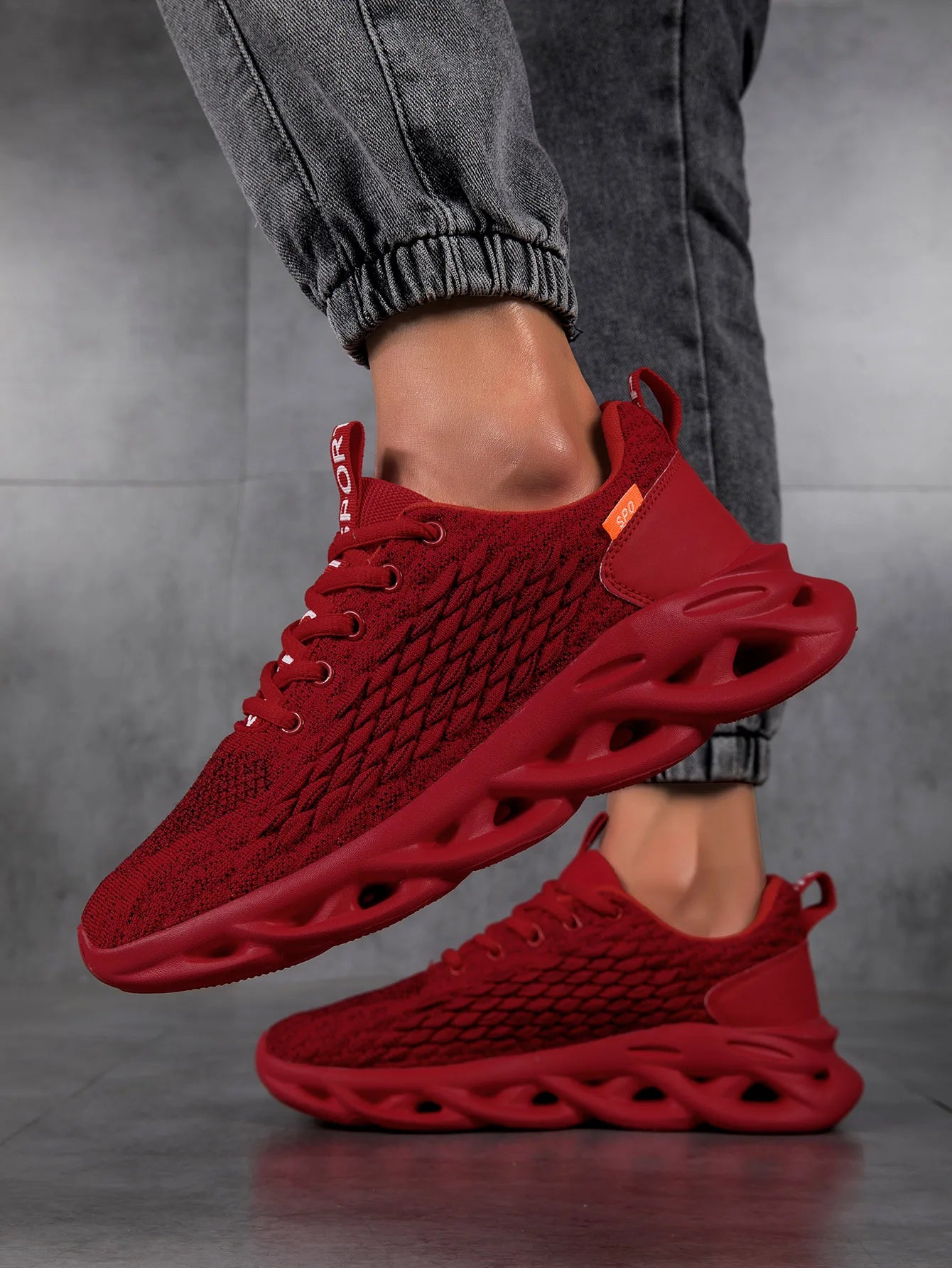 New Lightweight Men's Fashionable Sports Shoes Breathable Comfortable Running Shoes Outdoor Fitness Lazy Training Non-slip Shoes - Shopfly.co.uk